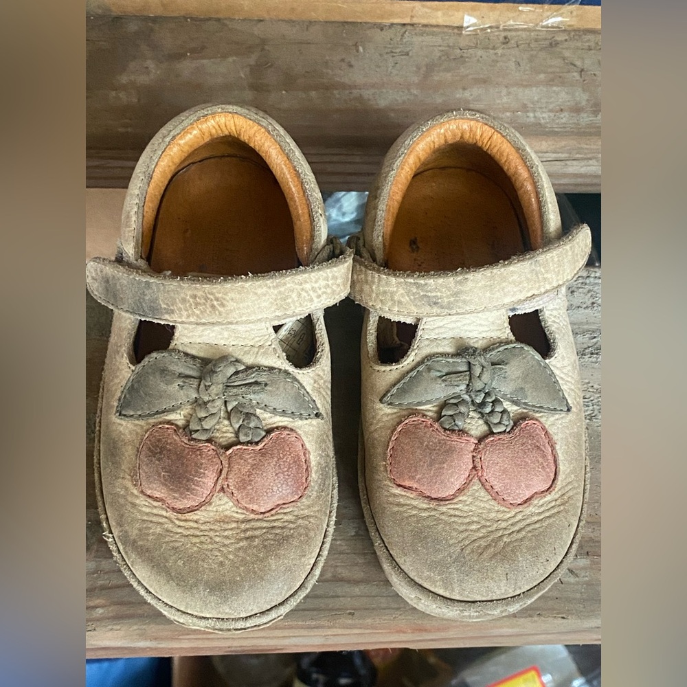 Donsje Amsterdam Cherry Shoes 26/9.5
